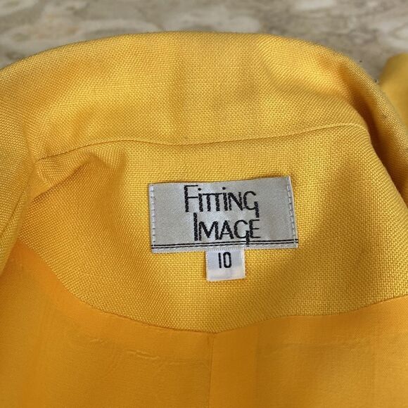 Vintage Fitting Image Yellow 2-Piece Skirt Suit - Picture 11 of 13